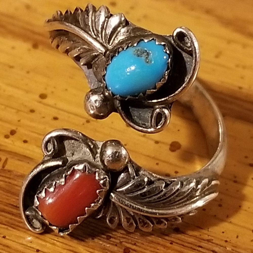 Antique Native American Turquoise & Coral Ring s9